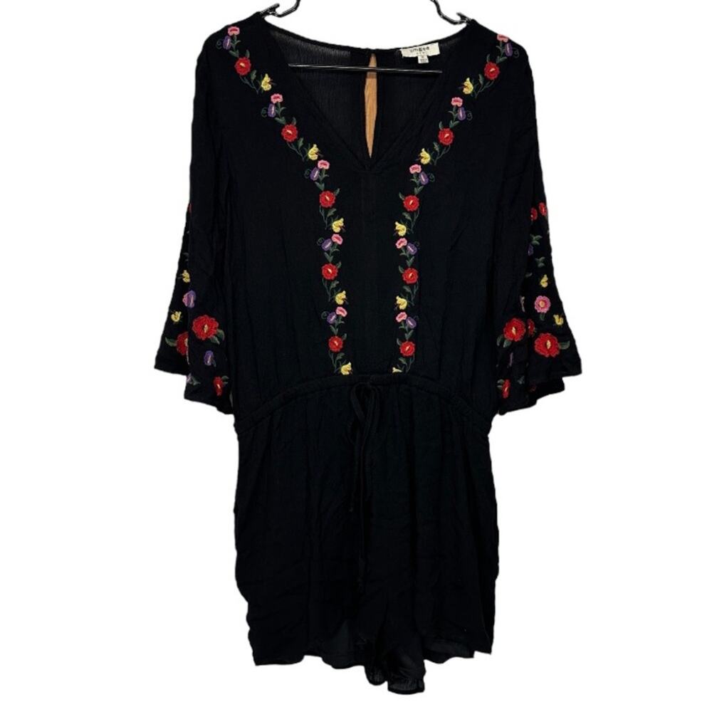 Umgee Black 3/4 Bell Sleeve Floral Embroidered Romper Size M